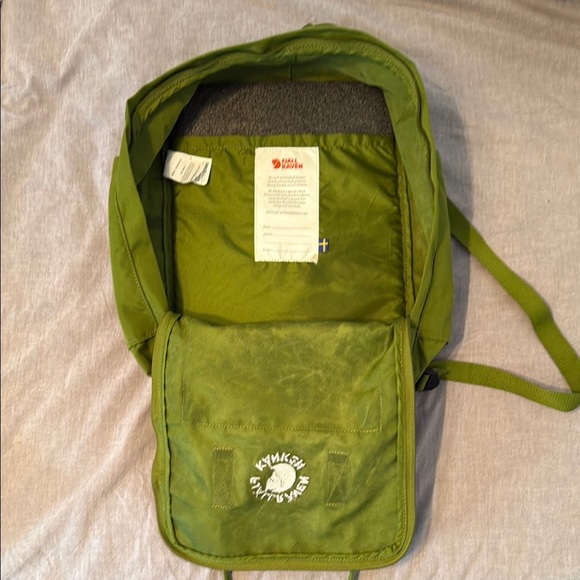 Kånken Green Backpack - Picture 6 of 11